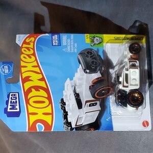 Hot Wheels - has‎ a Lego look